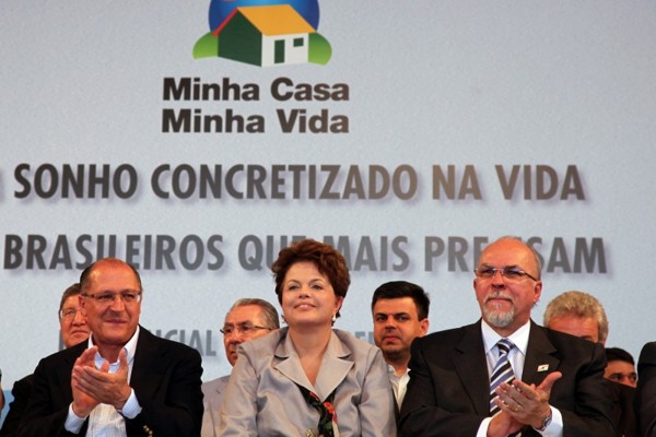 Minha Casa Minha Vida, projeto do Governo Federal tem inscrições abertas em Divinópolis dilma - minha casa minha vida